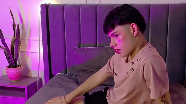 Zeyn_smith webcam