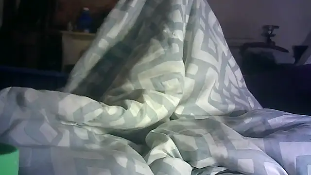 _P3RKY_IMMORTAL3_FIR3_ webcam