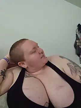 MorningstarDeviant webcam