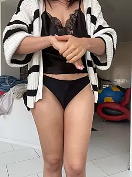 AlyaRei webcam