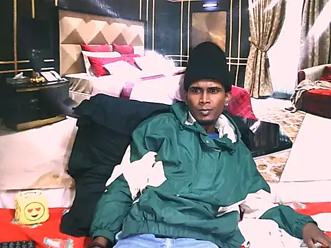 IndianThuggin webcam