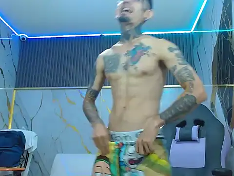Boy_tatto77 webcam