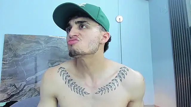 James-06 webcam