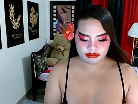 TSbrianaHugeCock webcam