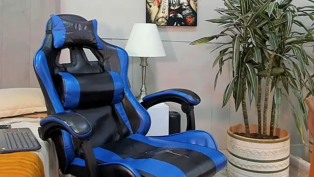 kai_storn webcam