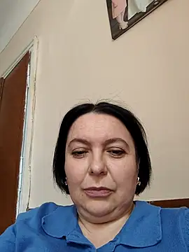 emmaemmy40 - EmmaEmmy40's free webcam - UK Sex Cams