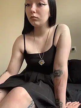 naomi_lanee - Naomi_Lanee's free webcam - UK Sex Cams