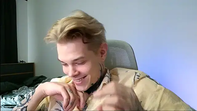 DENIS_HERE