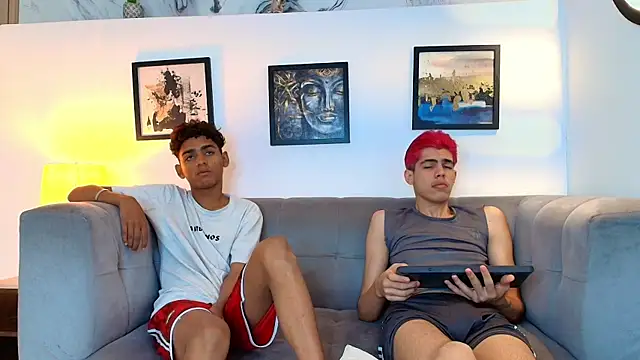 TWINKS_FRIENDS webcam