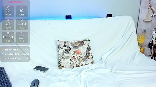 dracke_and_zara webcam