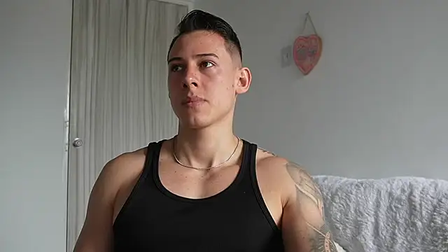 Muscle_King_Cum webcam