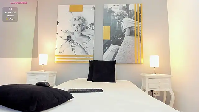 TracyDavis_ webcam