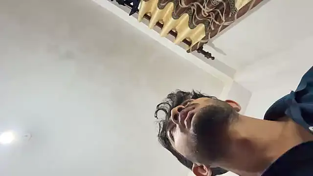 DesiDaddyandSon webcam
