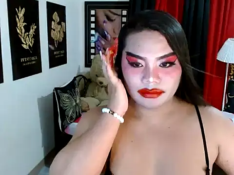 TSbrianaHugeCock webcam