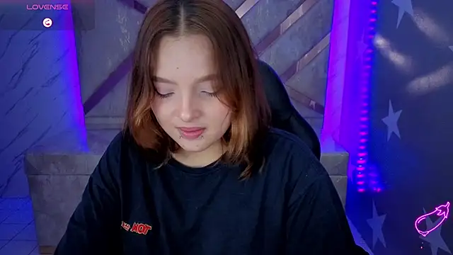 mia_foster_t webcam