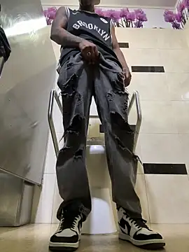 Latinmoster_boss