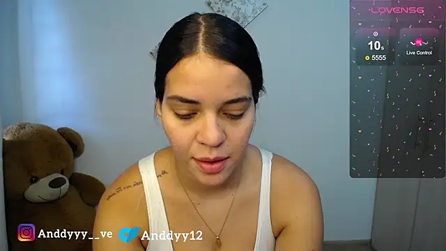 Anddyy__ webcam
