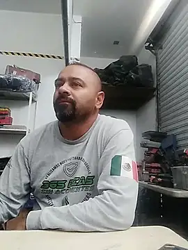 3YACULACION webcam