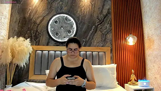 BellaPeers_ webcam