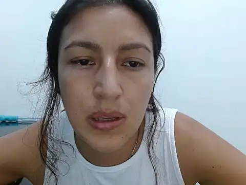 SarahFriendly webcam