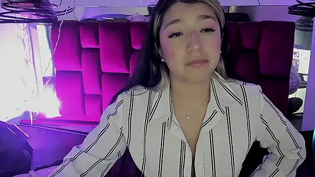 Dahiana_Dmour_