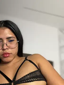 alysson_18 live sex cam