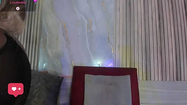 BriannaChelsea webcam