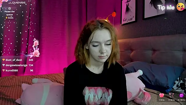 Lesi_Moonie01