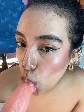 Jenifer_Lux