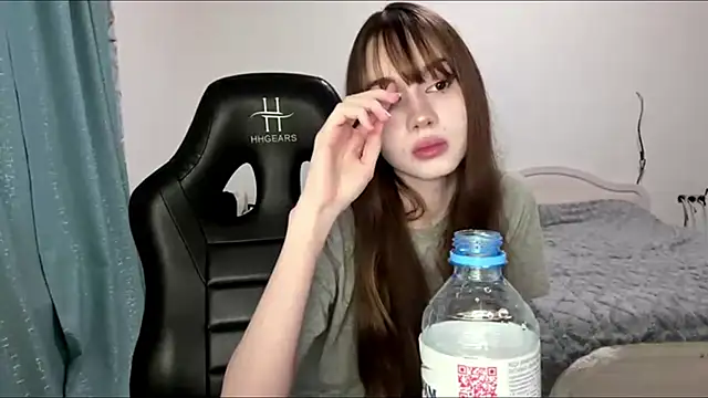 GiddyDoom webcam