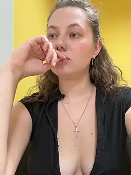 AsynaYuuki webcam