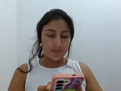SarahFriendly webcam