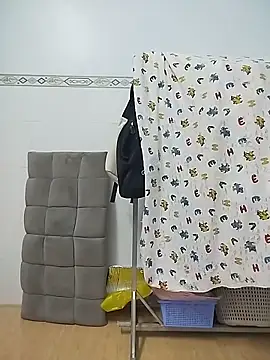 Kiet_Mot_Minh_O_Nha webcam