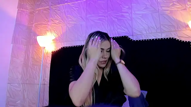 JennyRouse01 webcam