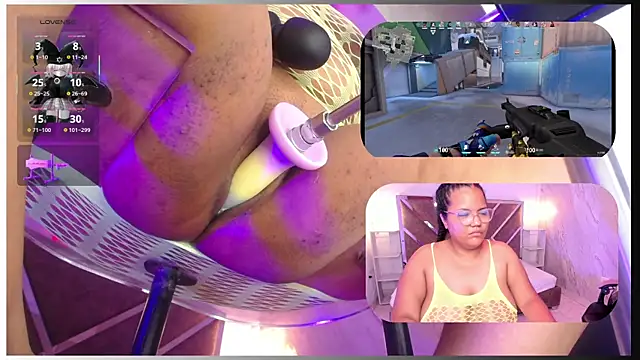 MhiaRey webcam
