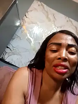 SEXYMOANSXX webcam