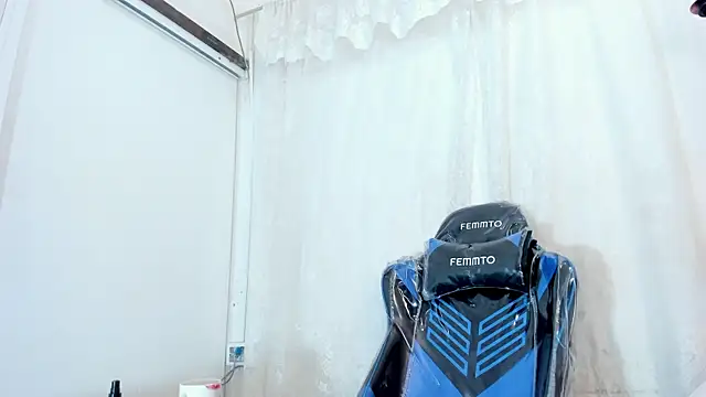 Cleopatra_Trans webcam