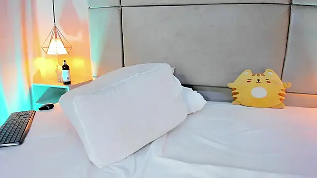 Martinna_Cooper_ webcam