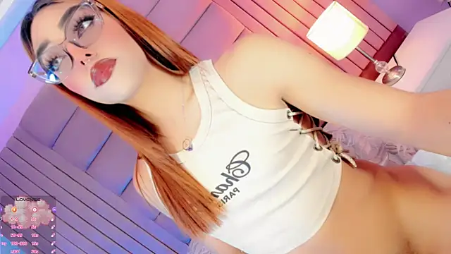 Camille_deluxe webcam