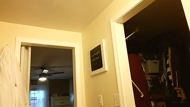 Stickywethoney