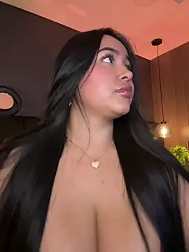 Sara__collins__ webcam