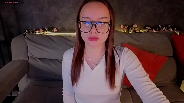 Eva_Cutties webcam