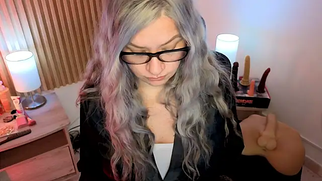 marianl0ve (F milf) - 😈play with my tits 🍒