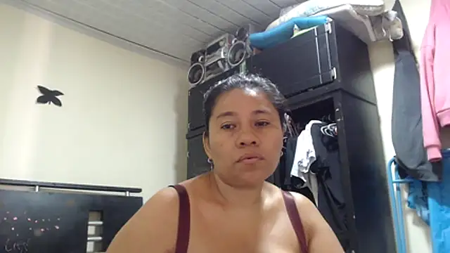adrixxx38 webcam