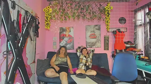 lesbiancuple webcam