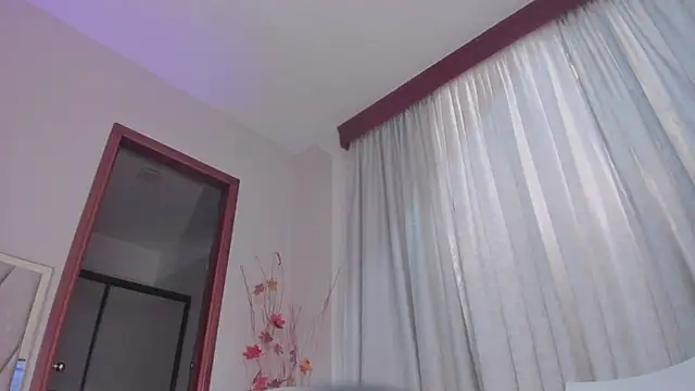 SeleneLujan webcam