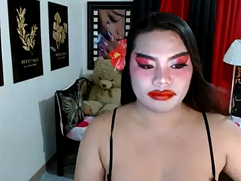 TSbrianaHugeCock webcam