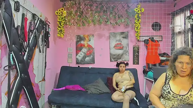 lesbiancuple webcam