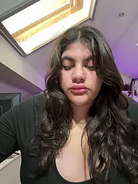 MinaKhalina webcam
