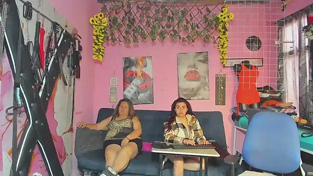 lesbiancuple webcam